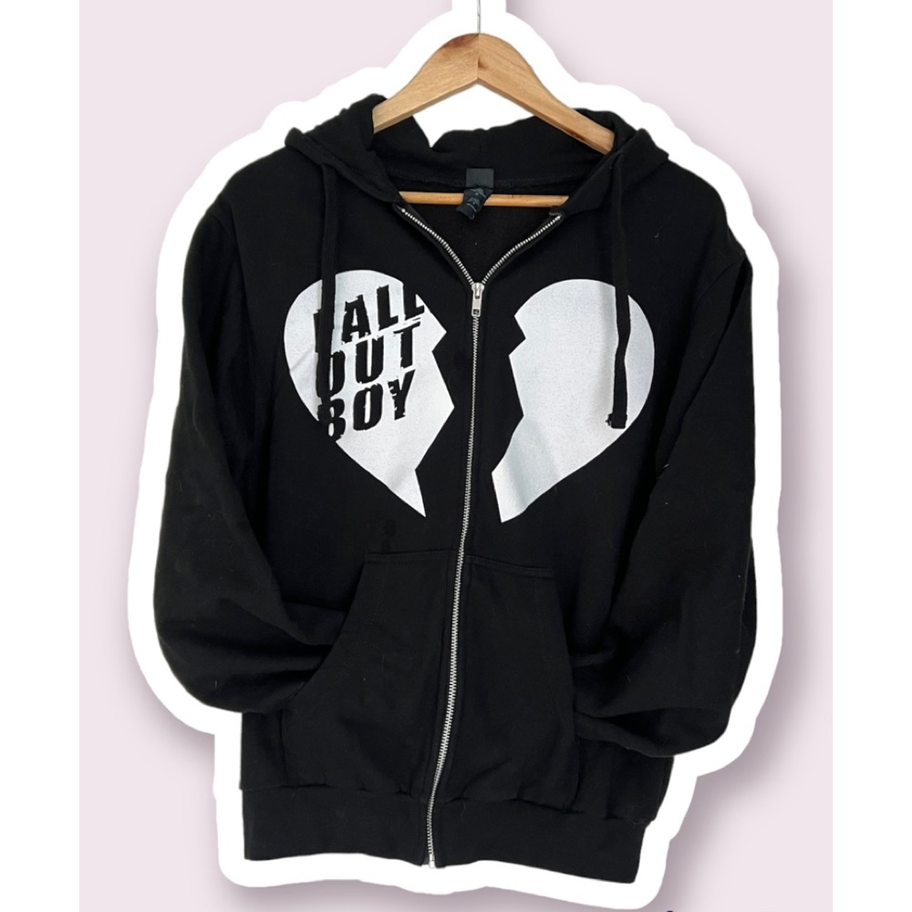 **SOLD** Fall Out Boy Broken Heart Hoodie UNISEX SMALL